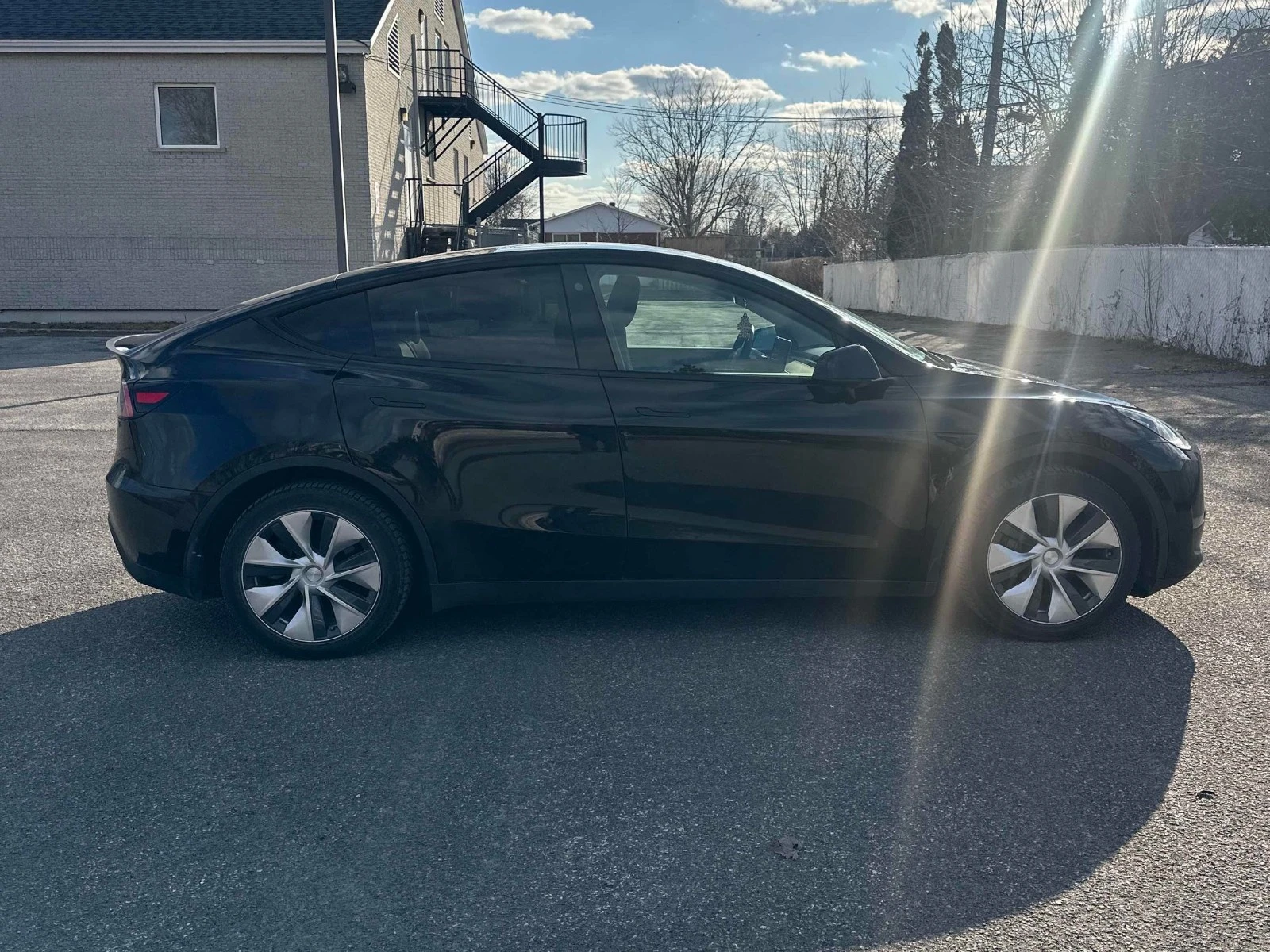 Tesla Model Y LONG RANGE ЦЕНА ДО БЪЛГАРИЯ АВТОКРЕДИТ, снимка 2 - Автомобили и джипове - 55585517