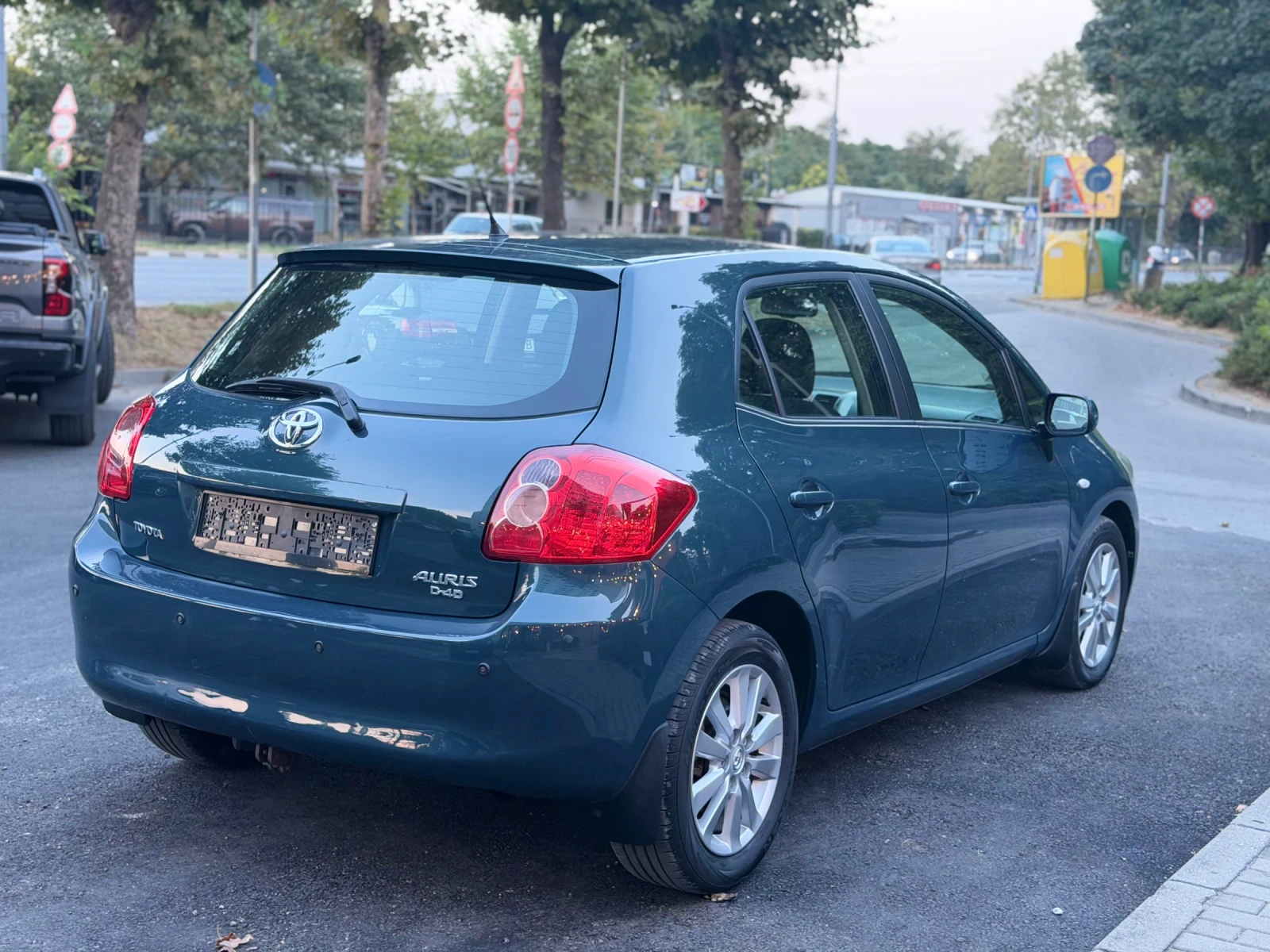 Toyota Auris 2.0/D-4D/126 к.с./ НАВИГАЦИЯ/KEYLESS GO, снимка 5 - Автомобили и джипове - 55773005