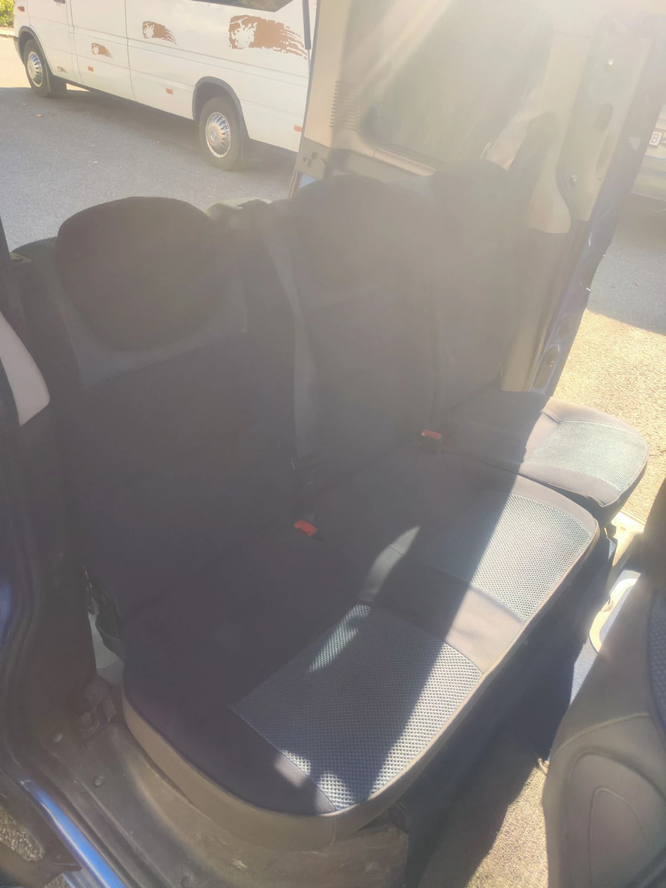 Citroen Berlingo 2.0 HDI 90к.с, снимка 15 - Автомобили и джипове - 56136873