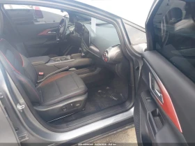Chevrolet Equinox Ev Rs, снимка 5