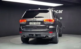 Jeep Grand cherokee 3.6* V6* 8ZF* OVERLAND* ДИСТРОНИК* ОБДУХВАНЕ* КАМЕ, снимка 4