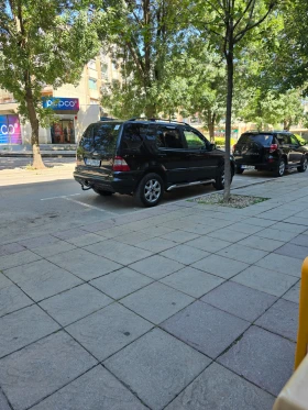     Mercedes-Benz ML 270 2.7   Spezial Edition