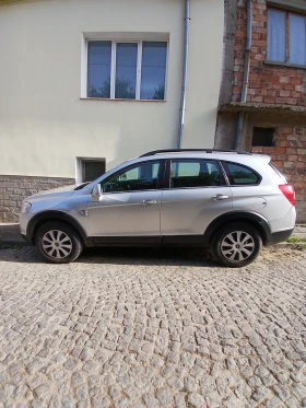 Обява за продажба на Chevrolet Captiva Може и бартер за пътническа баничарка.  ~6 500 лв. - изображение 1