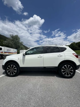 Nissan Qashqai FACELIFT, КАСКО, FULL OPTIONS, NAVI, PANORAMA, 1.5 - 14000 лв. / 7158.09 € - 30527577 3