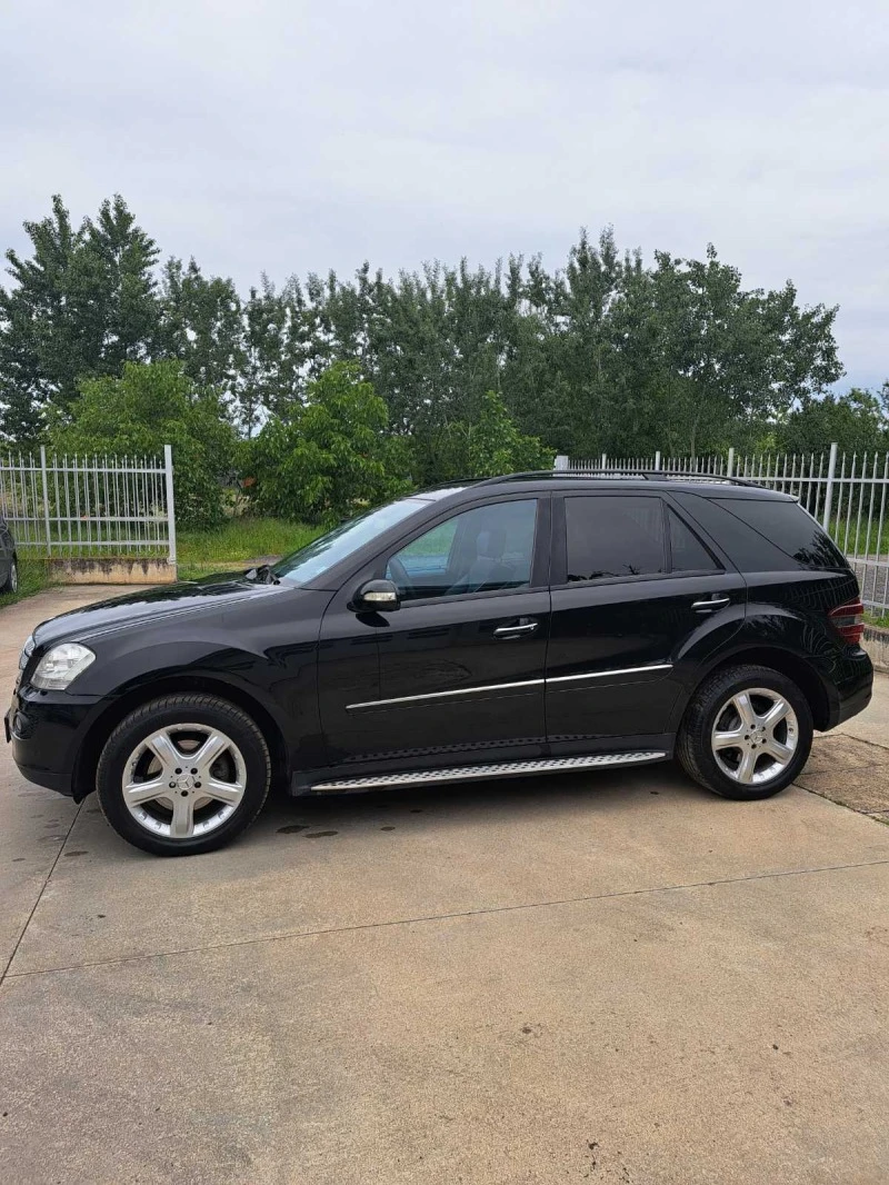 Mercedes-Benz ML 320, снимка 5 - Автомобили и джипове - 47117873