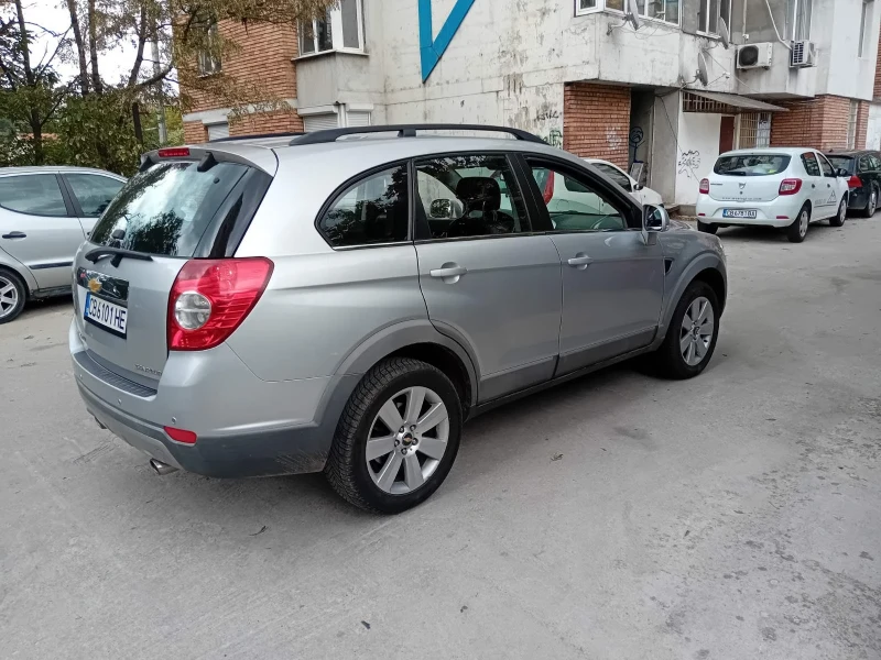 Chevrolet Captiva, снимка 4 - Автомобили и джипове - 48823877