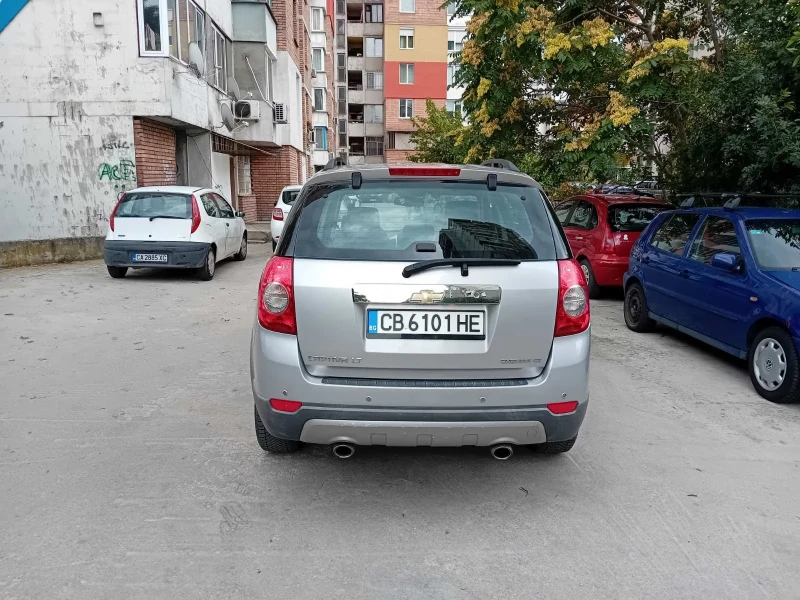 Chevrolet Captiva, снимка 7 - Автомобили и джипове - 48823877