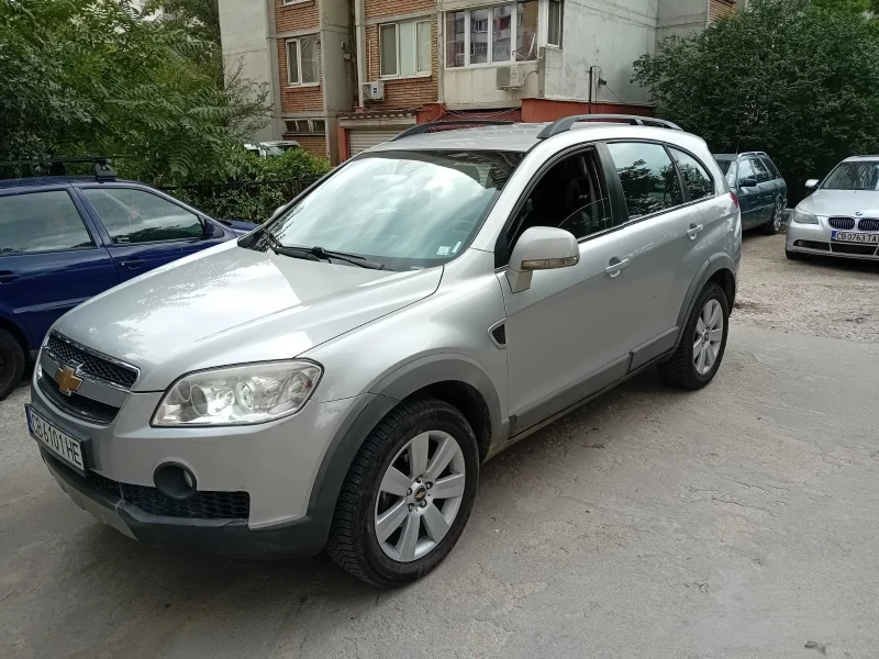 Chevrolet Captiva, снимка 3 - Автомобили и джипове - 48823877