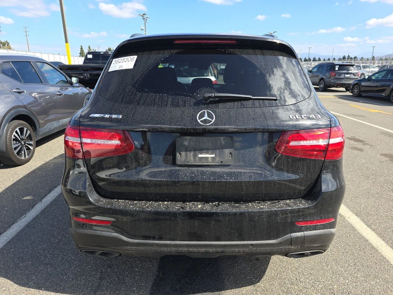 Mercedes-Benz GLC 43 AMG 4MATIC* FULL LED* Burmester* Пано* Подгрев* , снимка 5 - Автомобили и джипове - 49287012