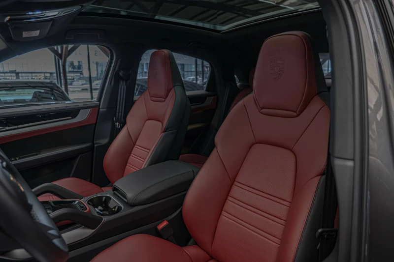 Porsche Cayenne S/4.0 V8/Coupe/PDCC Sport/Sport Design/HuD/Bose/Ch, снимка 9 - Автомобили и джипове - 49717666