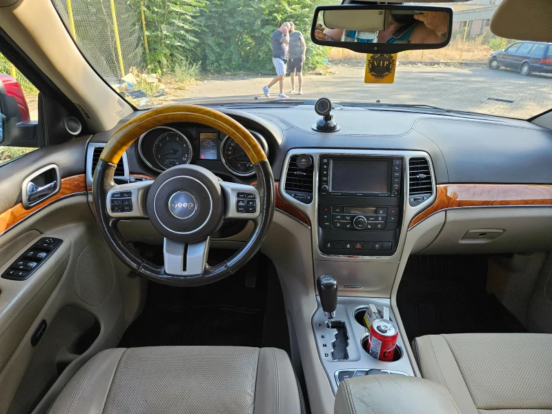 Jeep Grand cherokee 3.0CRD Overland, снимка 8 - Автомобили и джипове - 52539494