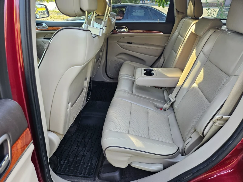 Jeep Grand cherokee 3.0CRD Overland, снимка 9 - Автомобили и джипове - 52539494