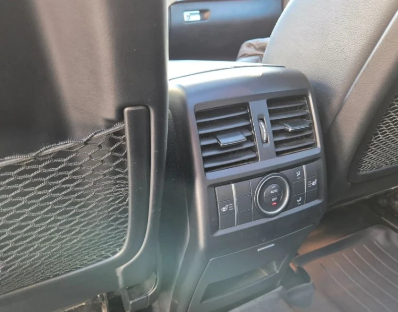 Mercedes-Benz GLE 350 d AMG, снимка 13 - Автомобили и джипове - 50831590