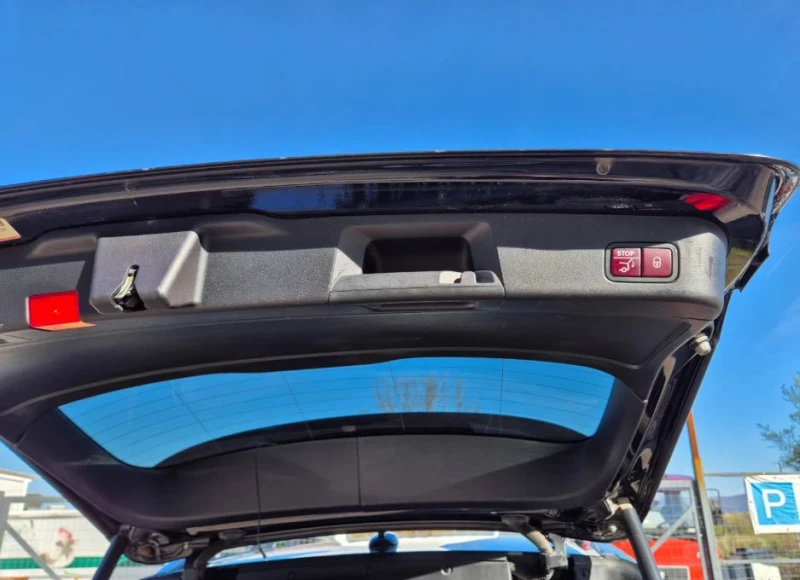 Mercedes-Benz GLE 350 d AMG, снимка 15 - Автомобили и джипове - 50831590