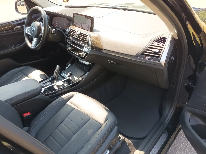 BMW X3 2.0Xdrive, снимка 9 - Автомобили и джипове - 51505408