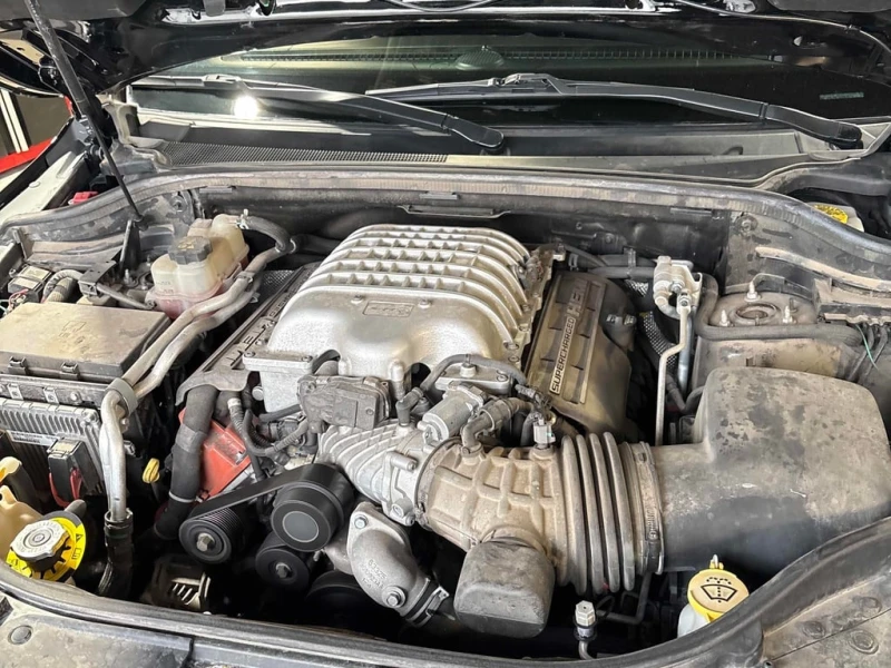 Jeep Grand cherokee * Trackhawk * CARFAX * ЦЕНА ДО БГ, снимка 10 - Автомобили и джипове - 52830106