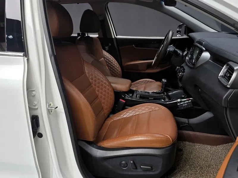Kia Sorento, снимка 10 - Автомобили и джипове - 54834908