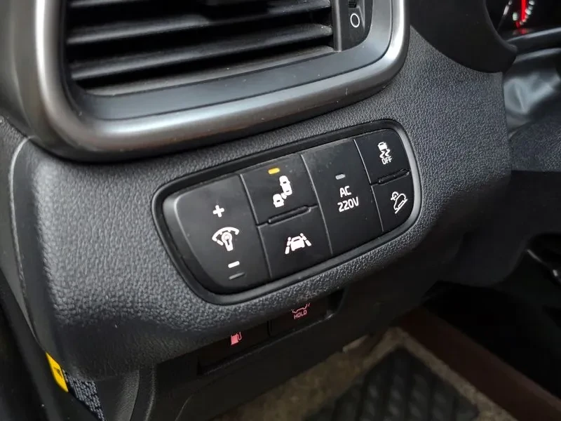 Kia Sorento, снимка 16 - Автомобили и джипове - 54834908