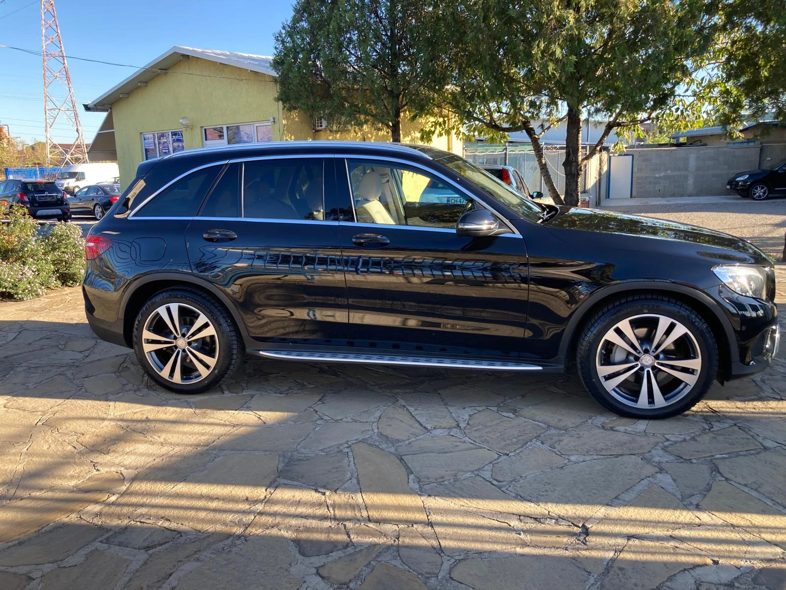 Mercedes-Benz GLC 250 CDi 4MATIC ПАНОРАМА ДИСТРОНИК ПОДГРЕВ ТЕГЛИЧ КОЖА - изображение 4