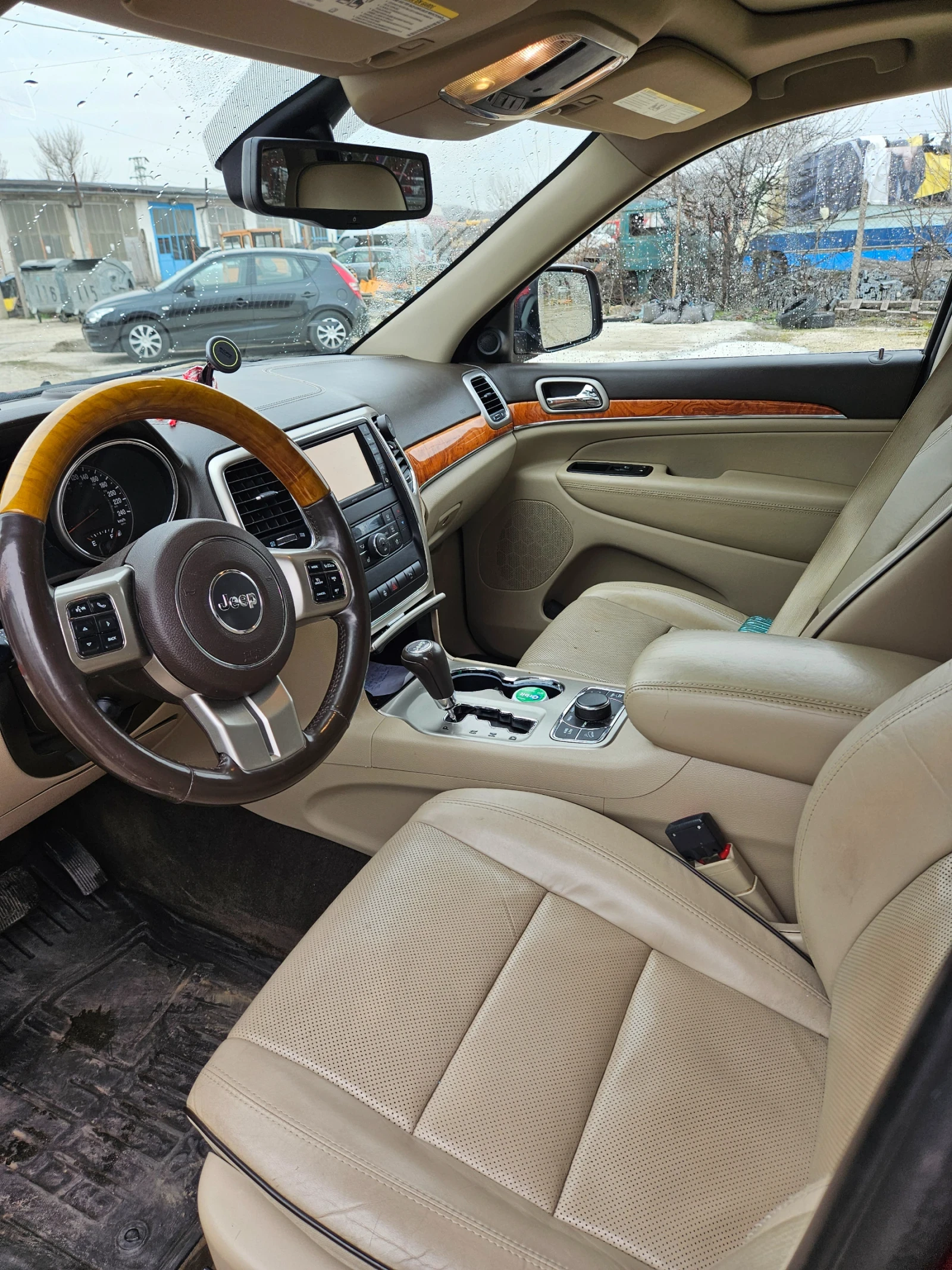 Jeep Grand cherokee 3.0CRD Overland - изображение 4