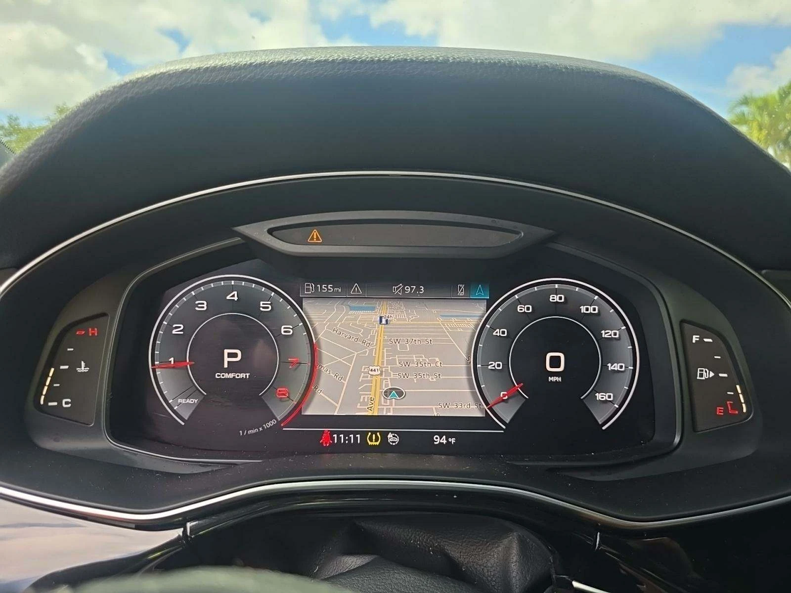 Audi Q8 BLACK OPTIC* S-LINE* DISTRO* B&O* 360* ОБДУХ* АМБЕ - изображение 5