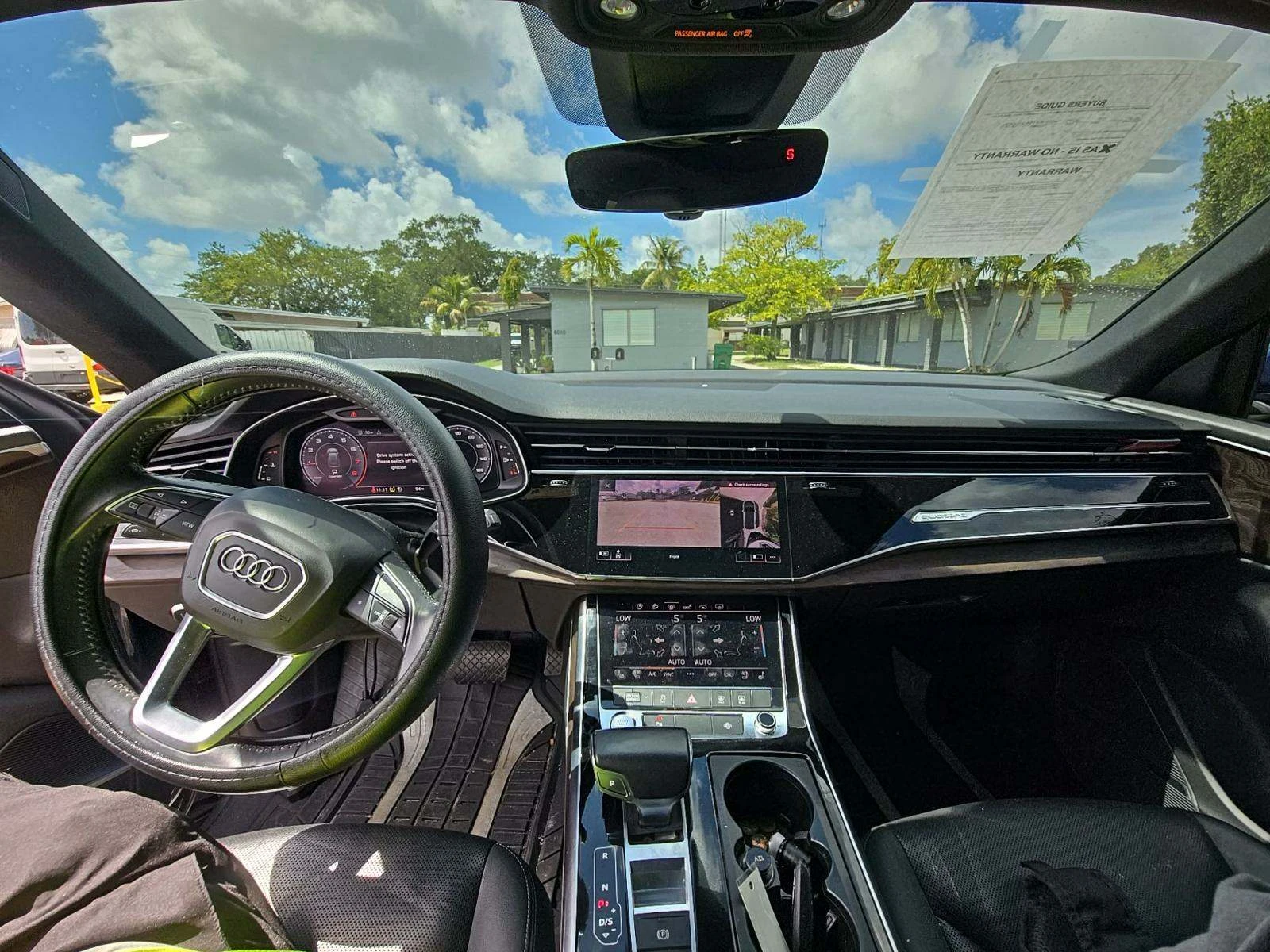 Audi Q8 BLACK OPTIC* S-LINE* DISTRO* B&O* 360* ОБДУХ* АМБЕ - изображение 6