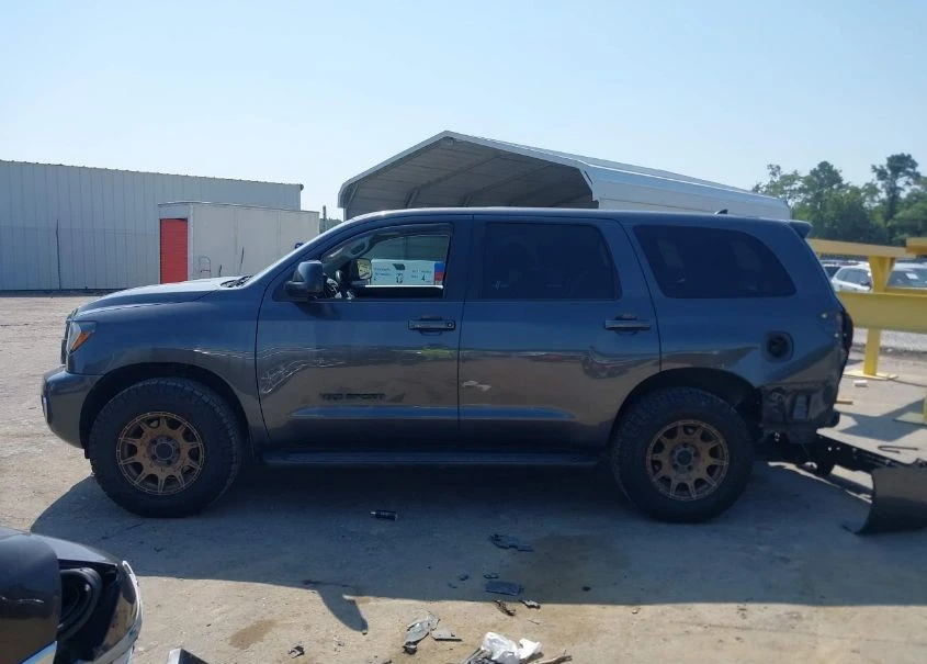 Toyota Sequoia 2019 TOYOTA SEQUOIA TRD SPORT - изображение 5