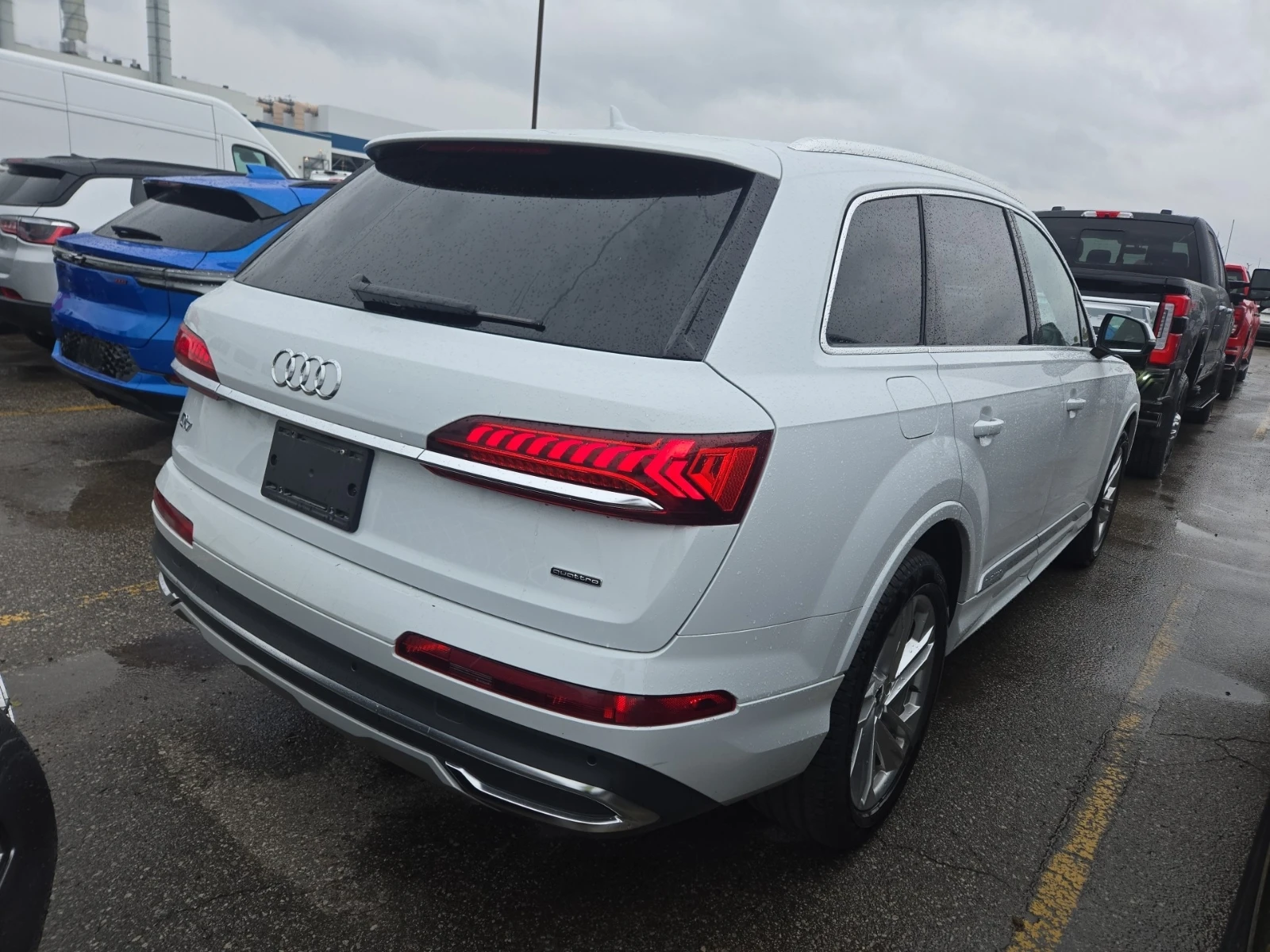 Audi Q7 * CARFAX * БЕЗ ПЪРВОНАЧАЛНА ВНОСКА - изображение 4