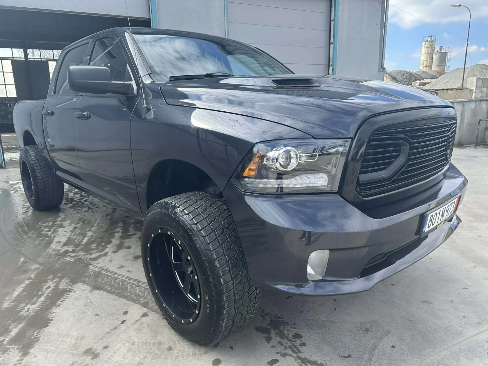 Dodge RAM 1500 SPORT