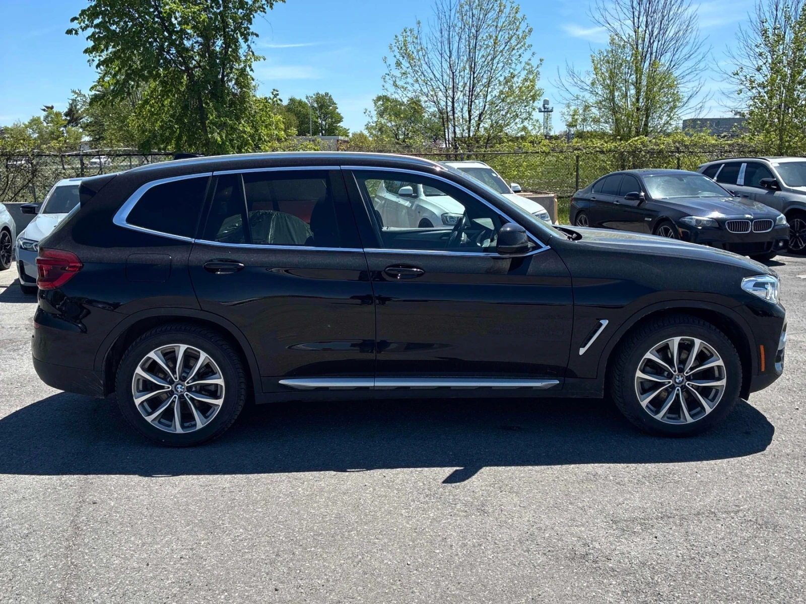 BMW X3  xDrive30i * ПОДГРЕВ * ПАНОРАМА * CARFAX, снимка 3 - Автомобили и джипове - 54655229