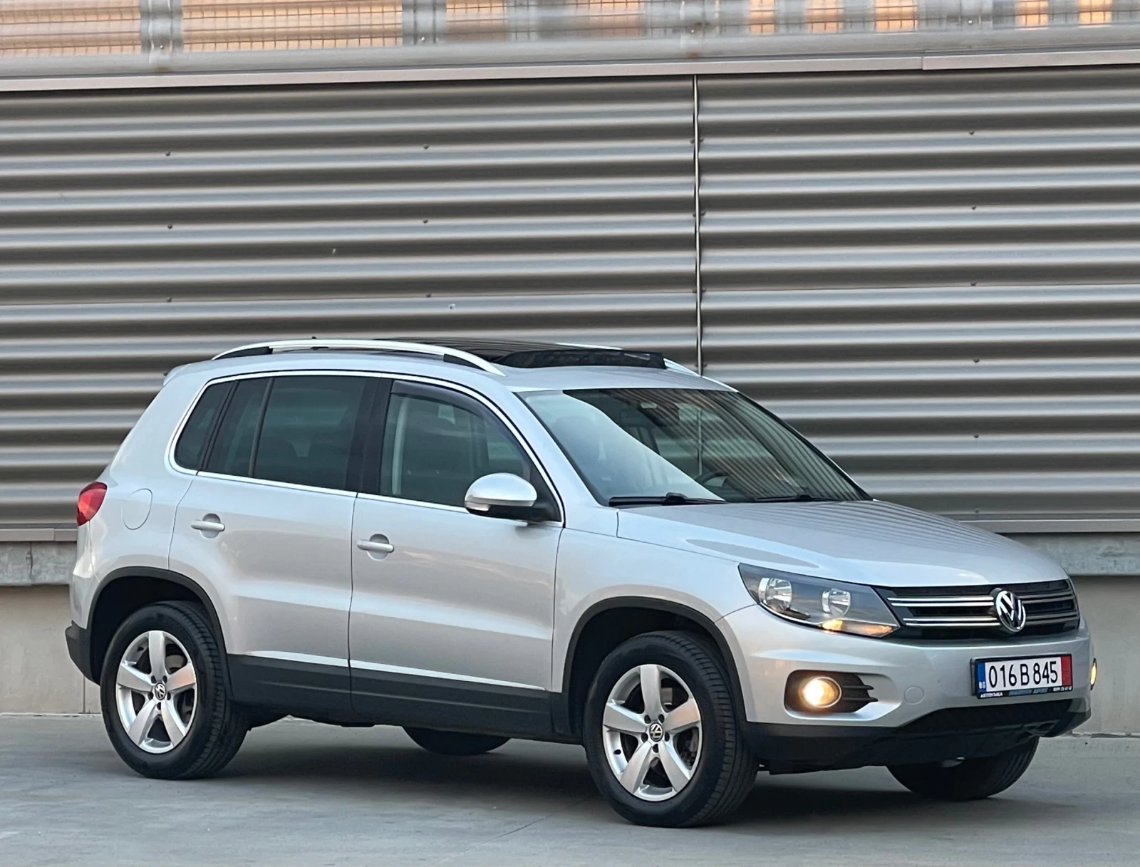 VW Tiguan 2.0 TDI 140 К.С. 4-MOTION 2012 Г. 2 КЛЮЧА ОТЛИЧЕН 