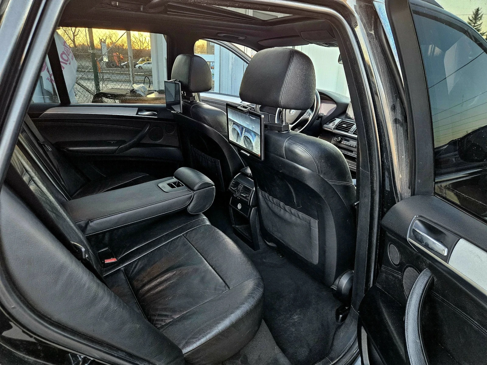 BMW X5 3.0D///M-PACK//DIGITAL///NAVI/PANORAMA///TUNING, снимка 14 - Автомобили и джипове - 55164741