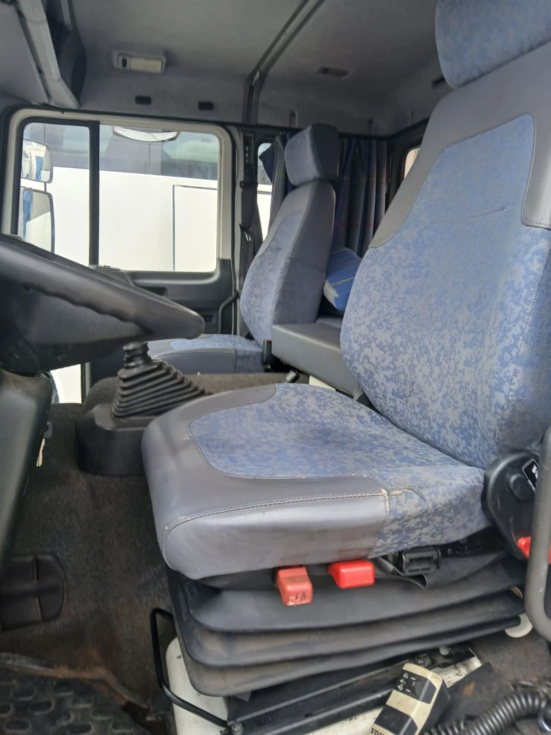 Volvo Fl кран, снимка 13 - Камиони - 47485399