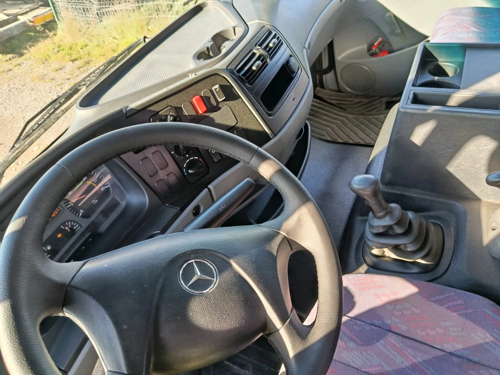 Mercedes-Benz Atego 1218 - изображение 5