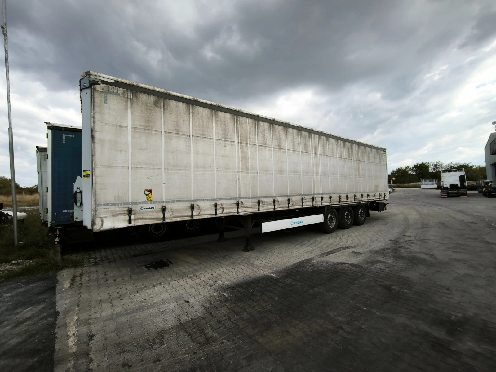 ����������� Krone ��������� 3 ����  | Mobile.bg � ����������� 11