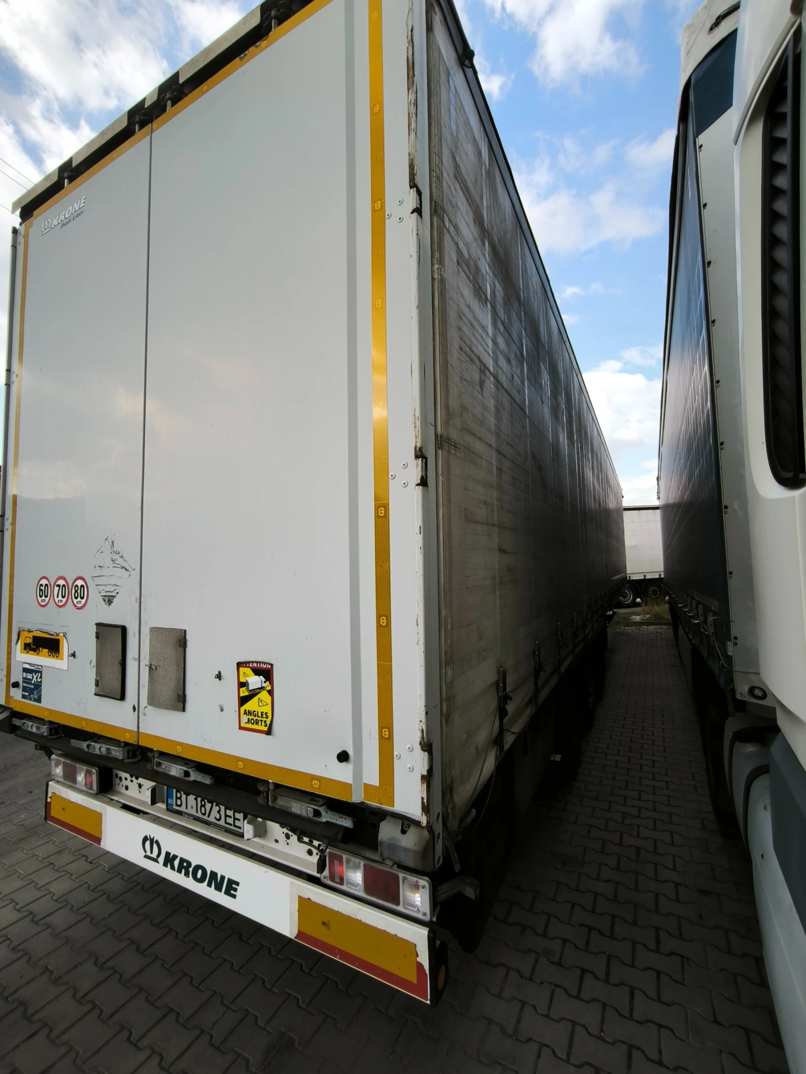 ����������� Krone ��������� 3 ����  | Mobile.bg � ����������� 4