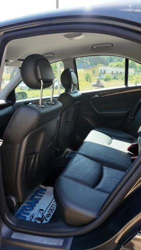 Mercedes-Benz C 320 ELEGANCE, снимка 9