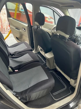 Renault Megane Scenic, снимка 7