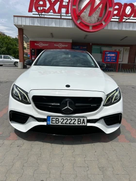 Mercedes-Benz E 220 AMG ТОП, снимка 12