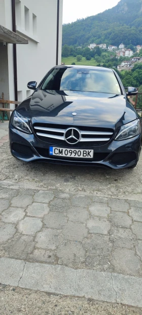  Mercedes-Benz C 220