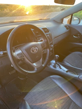Обява за продажба на Toyota Avensis 2.2 dcat - 150 к.с. - Проблем в скоростите ~5 500 лв. - изображение 8