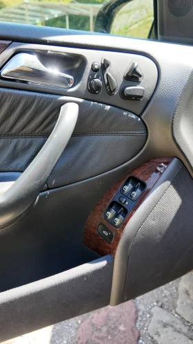 Обява за продажба на Mercedes-Benz C 320 ELEGANCE ~5 499 лв. - изображение 4