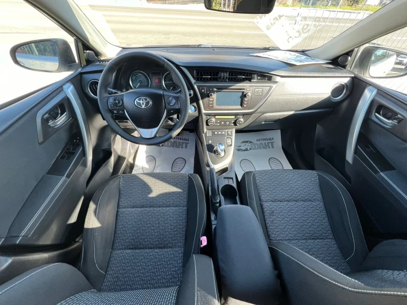 Toyota Auris 1.8HYBRID/EU.5B, снимка 9 - Автомобили и джипове - 48008879