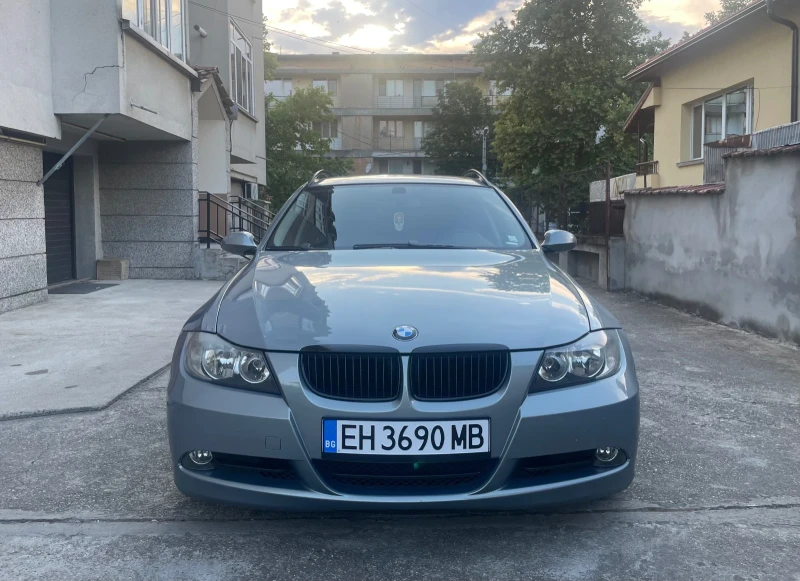 BMW 320 D, снимка 2 - Автомобили и джипове - 48790143