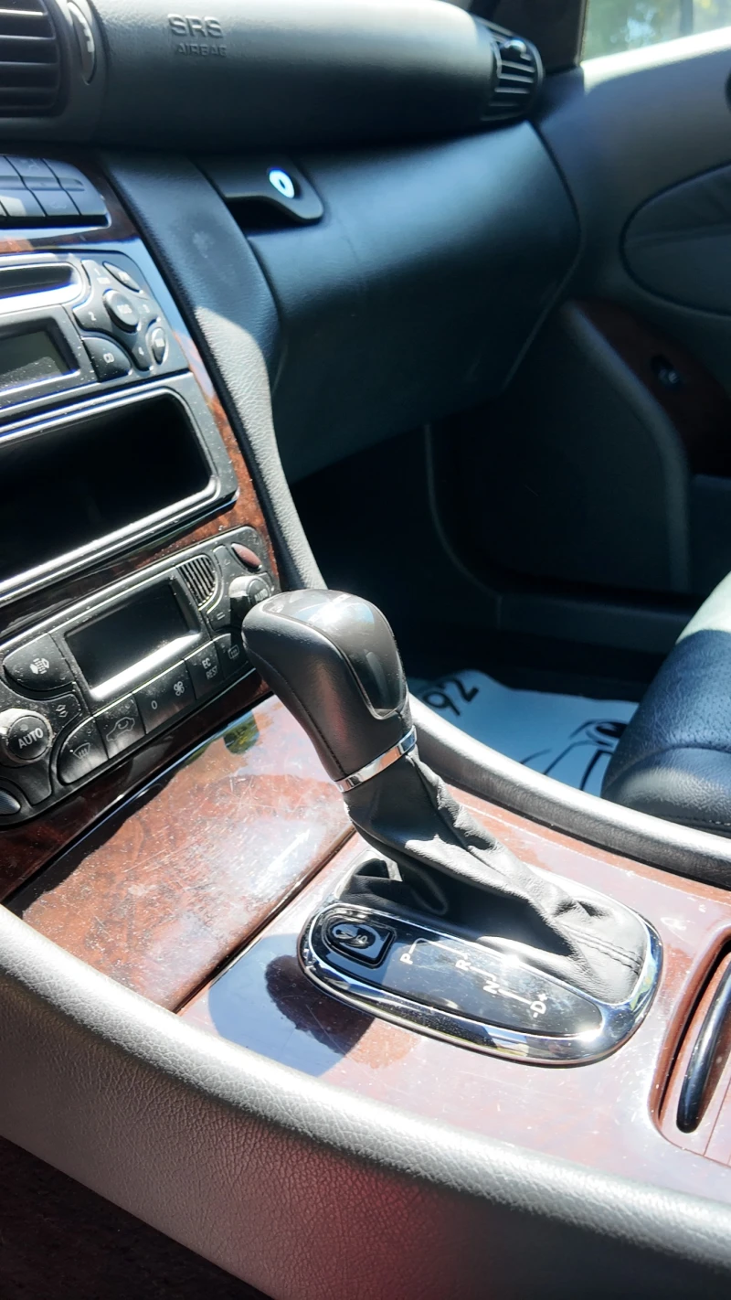 Mercedes-Benz C 320 ELEGANCE, снимка 6 - Автомобили и джипове - 51498398