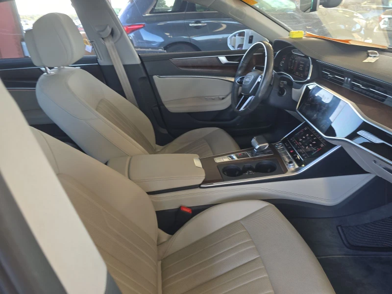 Audi A7 Prestige* S-line* B&O* Подгрев* Обдух, снимка 12 - Автомобили и джипове - 52317779