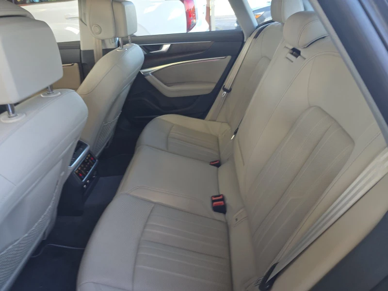 Audi A7 Prestige* S-line* B&O* Подгрев* Обдух, снимка 14 - Автомобили и джипове - 52317779
