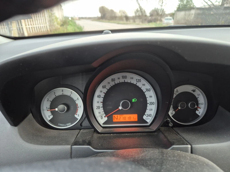 Kia Ceed, снимка 5 - Автомобили и джипове - 52536659