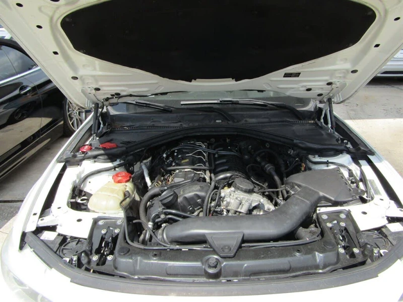 BMW 435 Coupe* АвтоКредит* (ЦЕНА ДО БГ), снимка 12 - Автомобили и джипове - 52594165