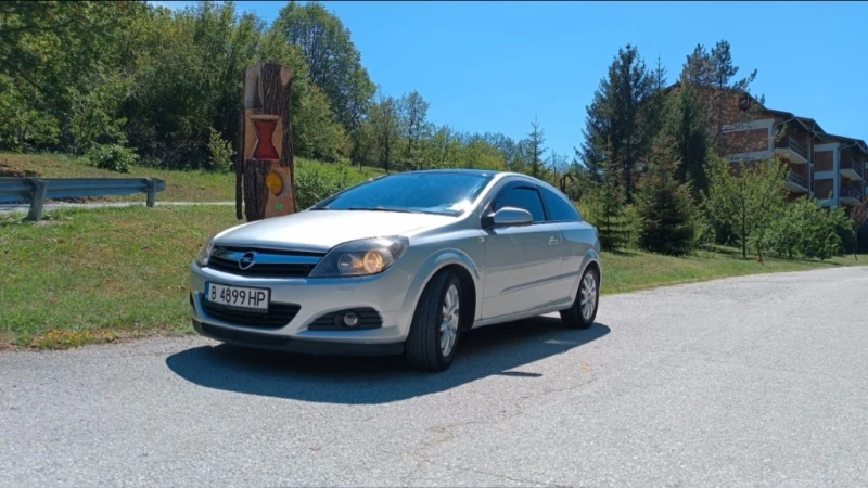 Opel Astra H GTC 1.4, снимка 3 - Автомобили и джипове - 53187956